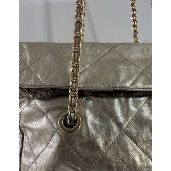 Vintage PRADA Metallic Gold Large Leather Quilted Double-Chain Strap Large - Picture 2 of 13
